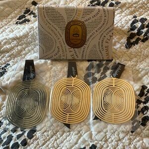 Diptyque ornaments